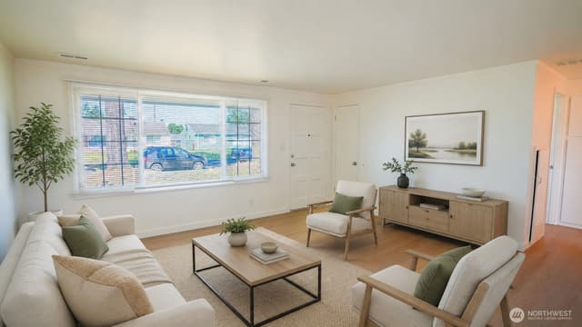 Property photo for 10605 Freiday Street SW, Lakewood photo 4