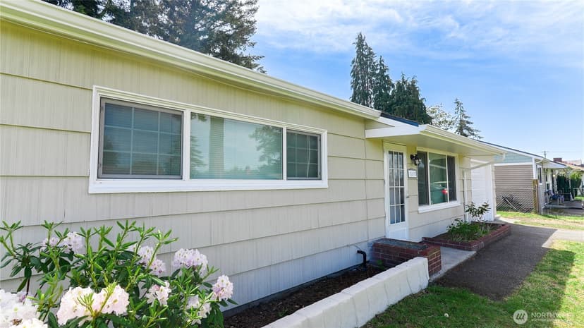 Property photo for 10605 Freiday Street SW, Lakewood photo 27
