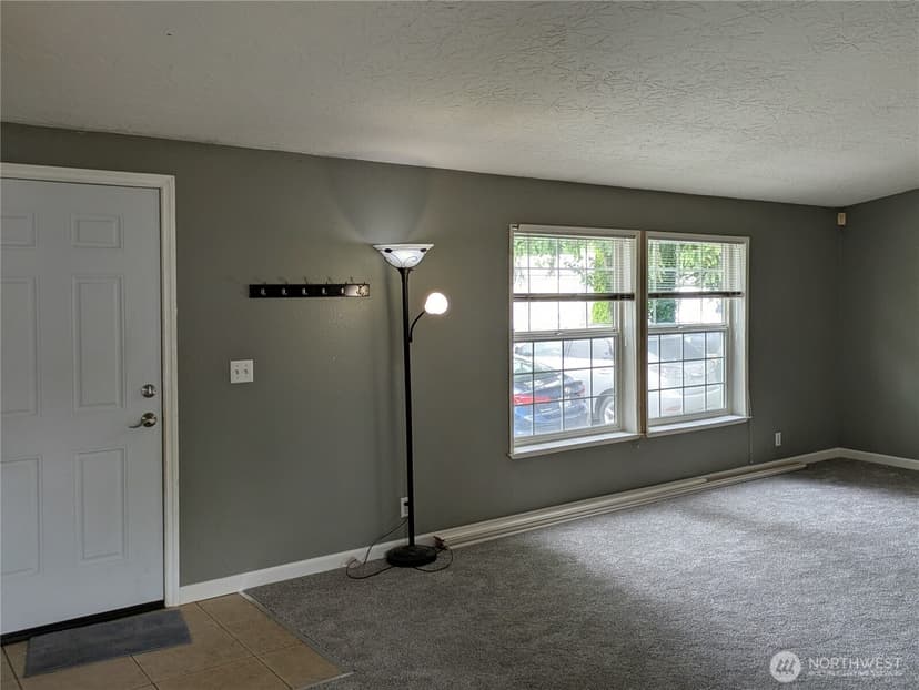 Property photo for 14206 124th Street Ct E, Puyallup photo 3