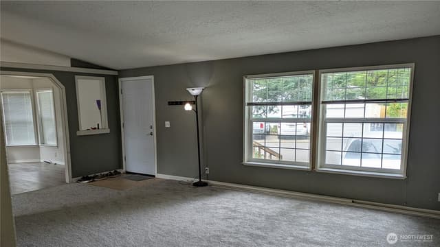 Property photo for 14206 124th Street Ct E, Puyallup photo 2