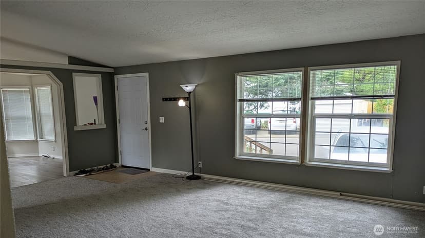 Property photo for 14206 124th Street Ct E, Puyallup photo 2