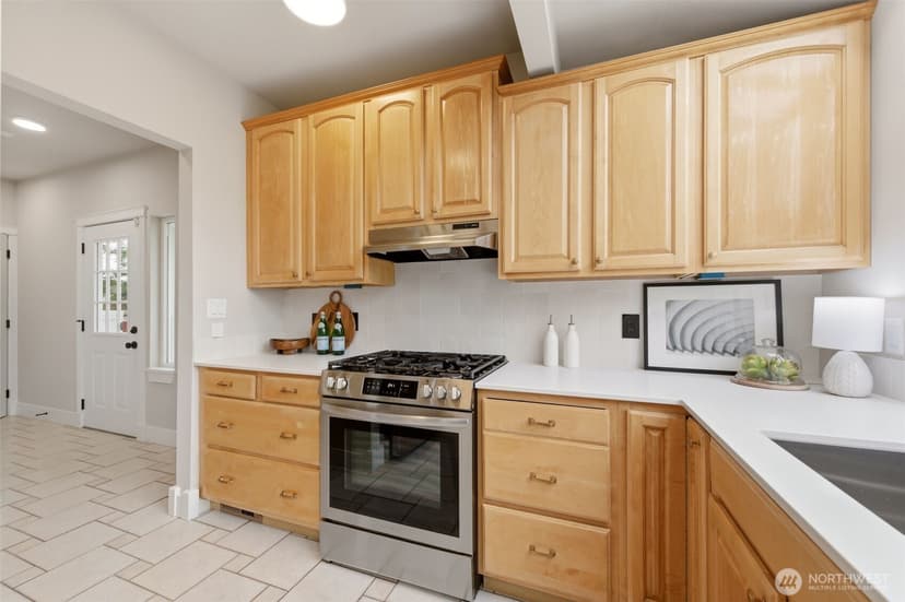 Property photo for 4717 N Orchard Street, Tacoma photo 12