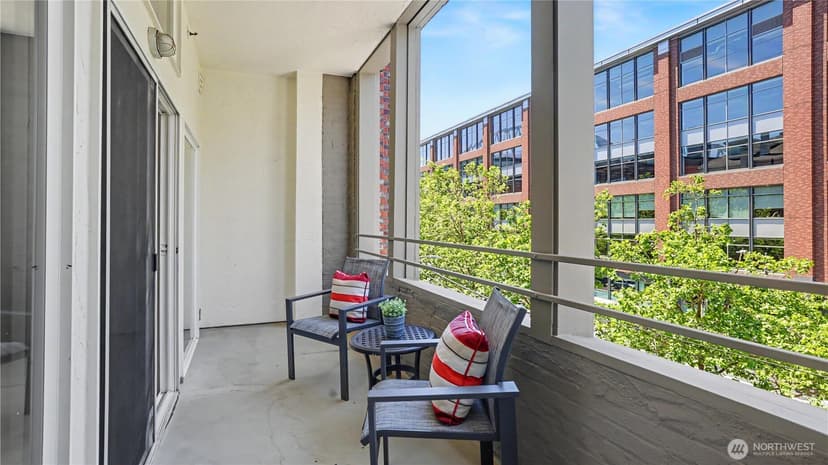 Property photo for 526 1st Avenue S #314, Seattle photo 15