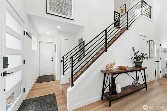Property photo for 14018 2nd Avenue NW, Seattle photo 3