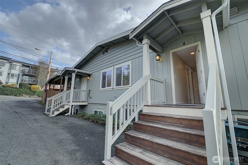 Property photo for 9840 NE 116th Street #4, Kirkland