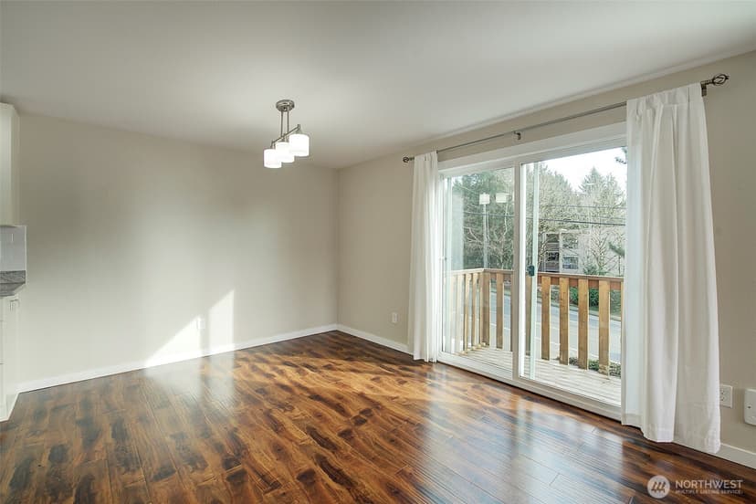 Property photo for 9840 NE 116th Street #4, Kirkland photo 6