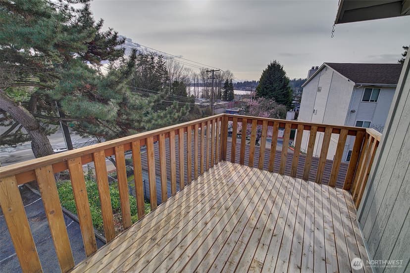 Property photo for 9840 NE 116th Street #4, Kirkland photo 7