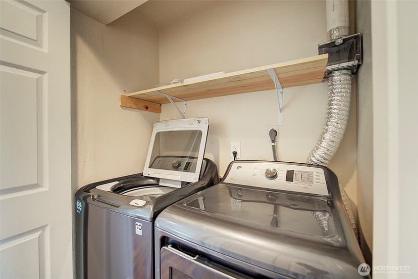 Property photo for 9840 NE 116th Street #4, Kirkland photo 14