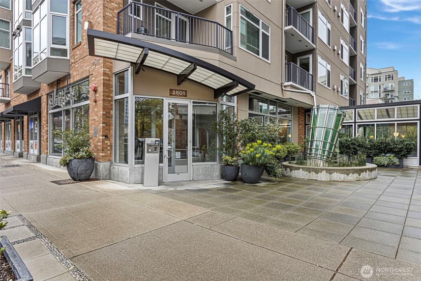 Property photo for 2801 1st Avenue #612, Seattle photo 22