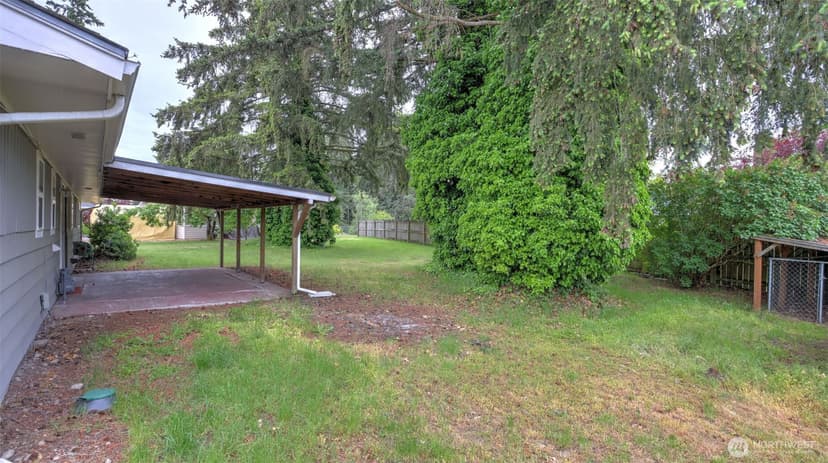 Property photo for 13920 10th Avenue E, Tacoma photo 20