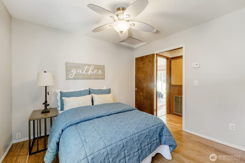 Property photo for 23000 125th Avenue SE, Kent photo 16