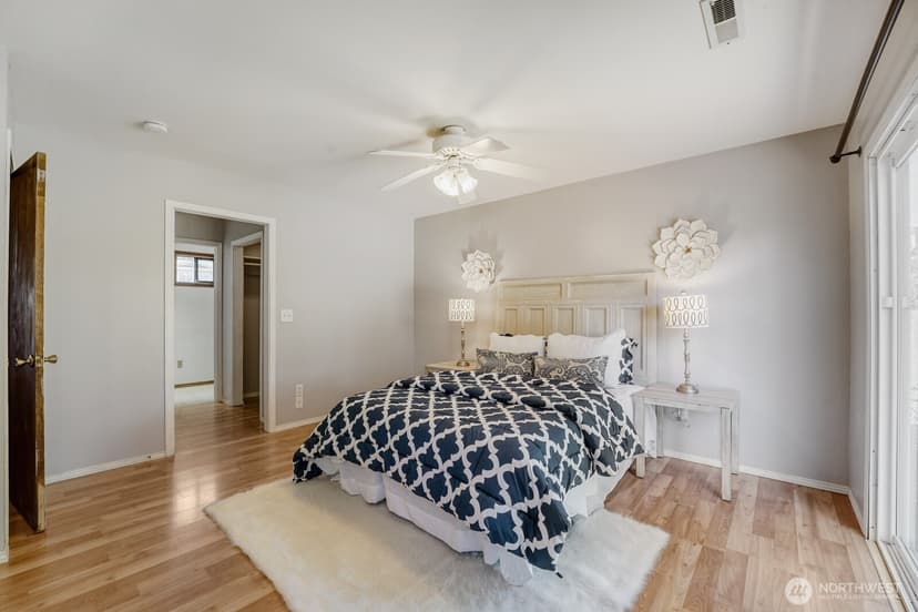 Property photo for 23000 125th Avenue SE, Kent photo 14