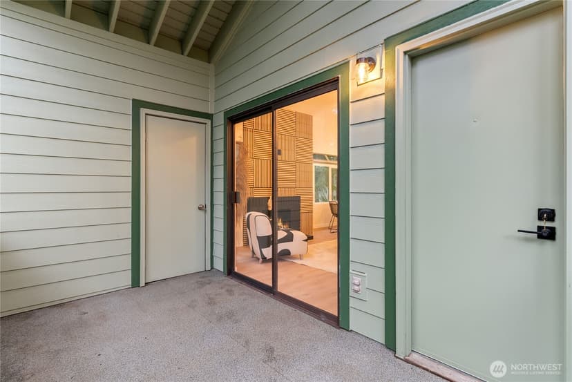 Property photo for 155 S 330th Street #D, Federal Way photo 20