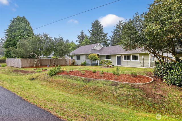 Property photo for 159 Polaris Boulevard SW, Ocean Shores