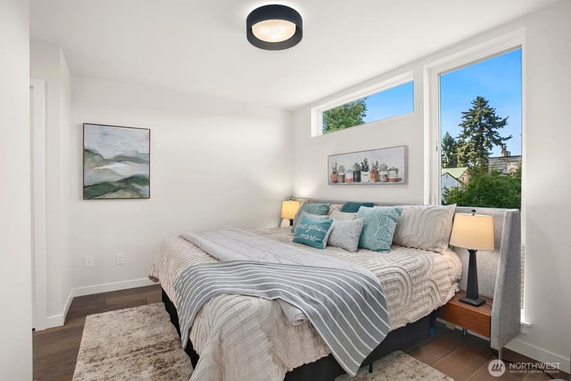 Property photo for 1523 B 17th Avenue S, Seattle photo 10