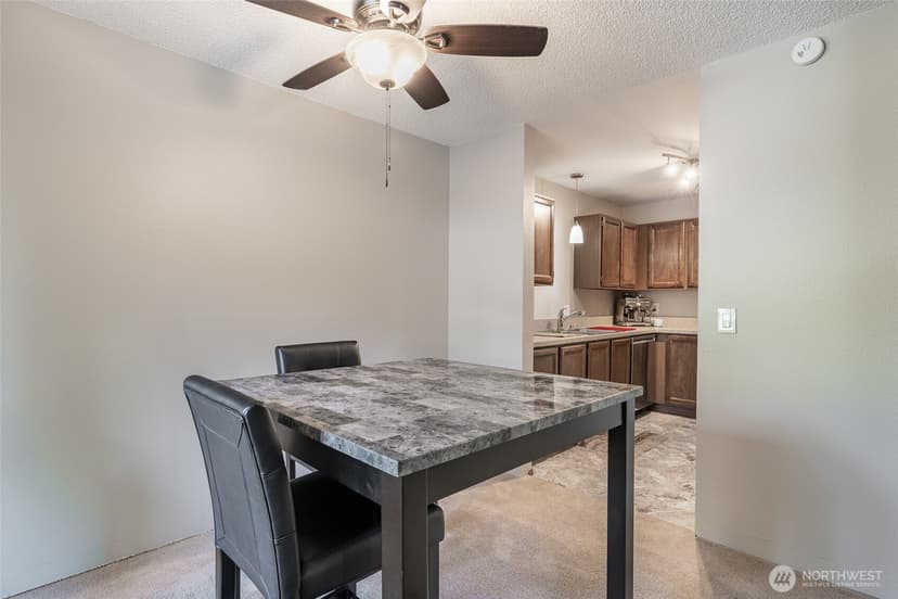 Property photo for 1820 330th Street S #D, Federal Way photo 6