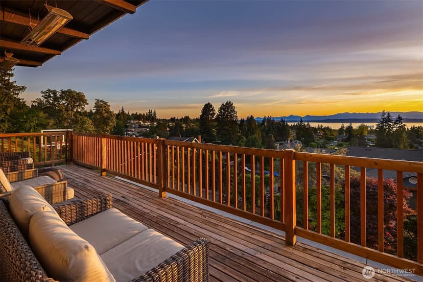 Property photo for 1116 Vista Place, Edmonds photo 16