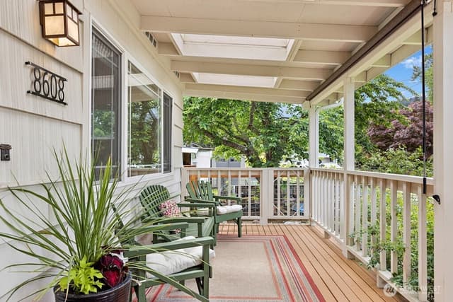 Property photo for 8608 307th Avenue SE, Issaquah photo 4