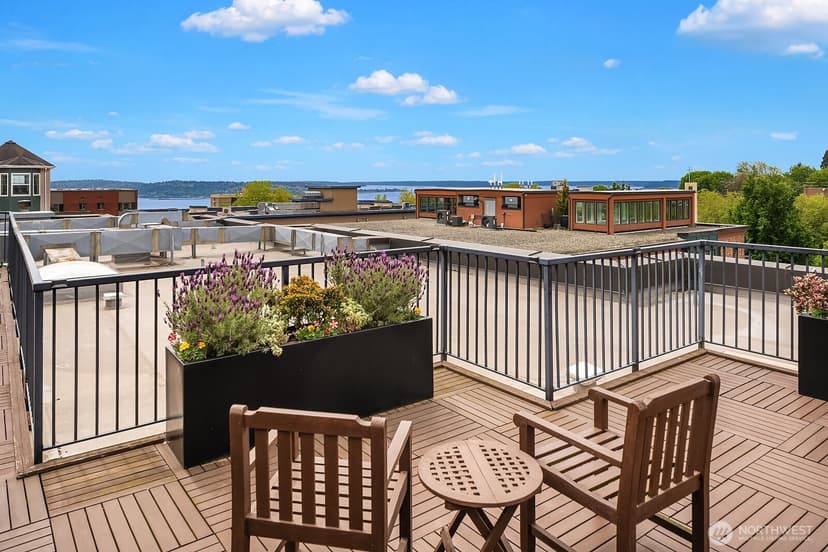 Property photo for 1417 Queen Anne Avenue N #212, Seattle photo 32