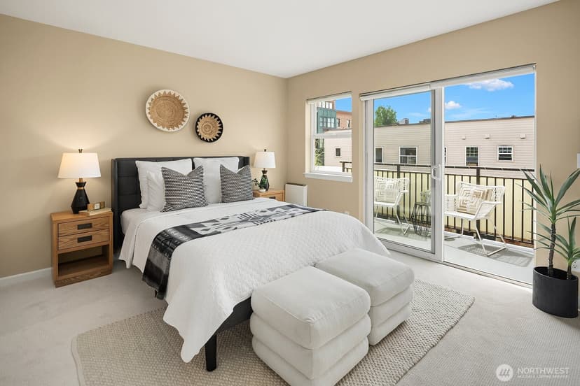 Property photo for 1417 Queen Anne Avenue N #212, Seattle photo 17