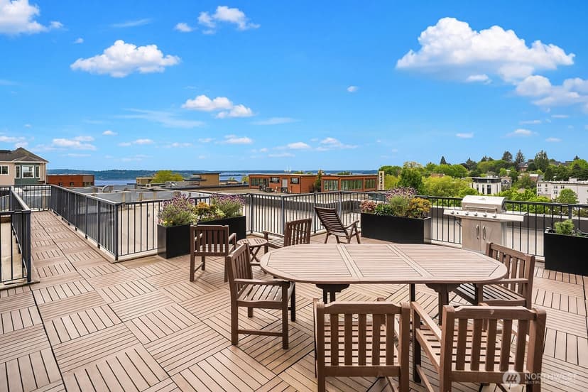 Property photo for 1417 Queen Anne Avenue N #212, Seattle photo 31