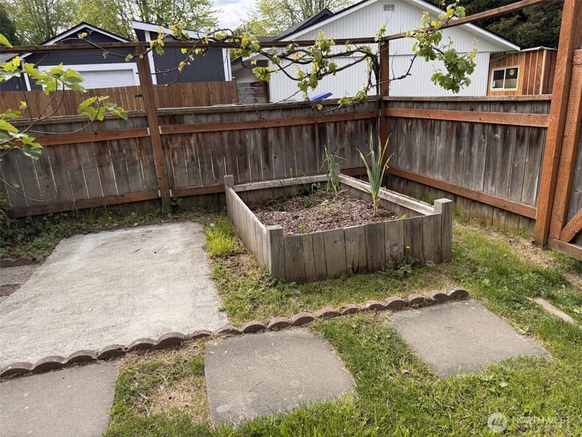 Property photo for 1022 Rockefeller Avenue, Everett photo 9