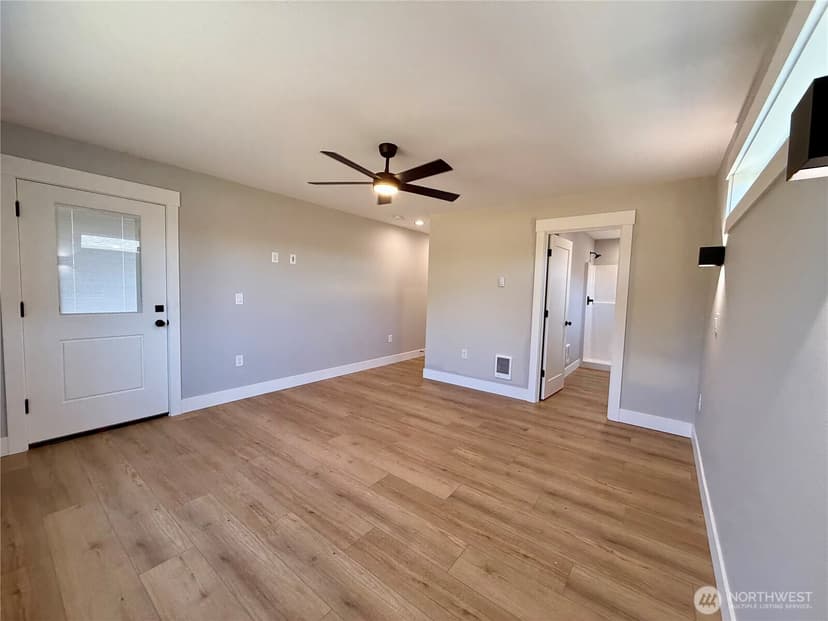 Property photo for 917 Ocean Shores Blvd Boulevard SW, Ocean Shores photo 34