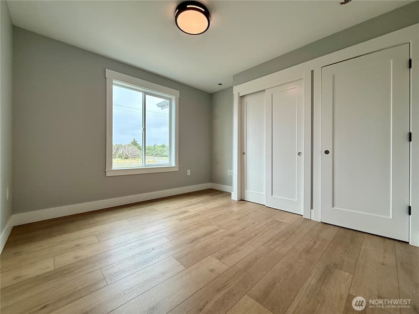 Property photo for 917 Ocean Shores Blvd Boulevard SW, Ocean Shores photo 36