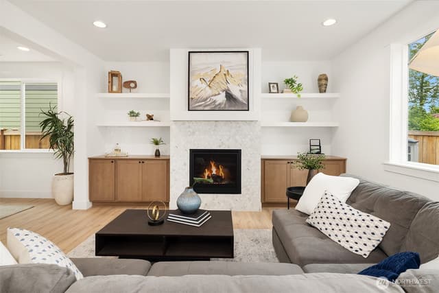 Property photo for 10668 SE 170th Place, Renton photo 5