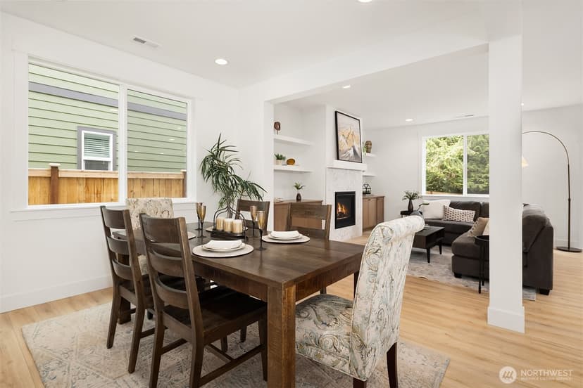 Property photo for 10668 SE 170th Place, Renton photo 9