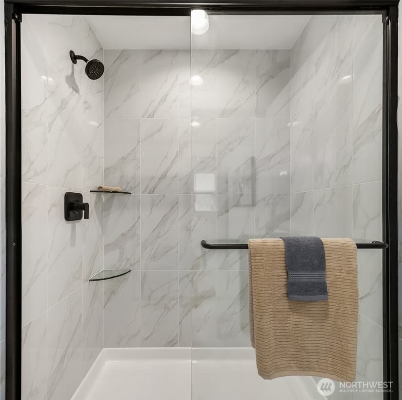 Property photo for 10675 SE 170th Place, Renton photo 31
