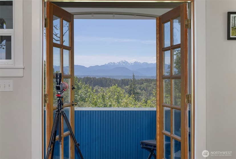 Property photo for 27170 Woodpecker Hill Road NE, Poulsbo photo 15