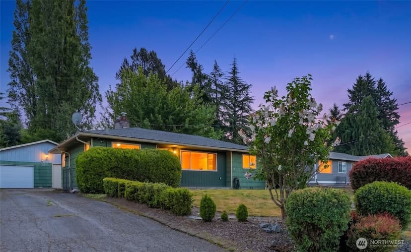Property photo for 3418 Petersville Road NE, Bremerton