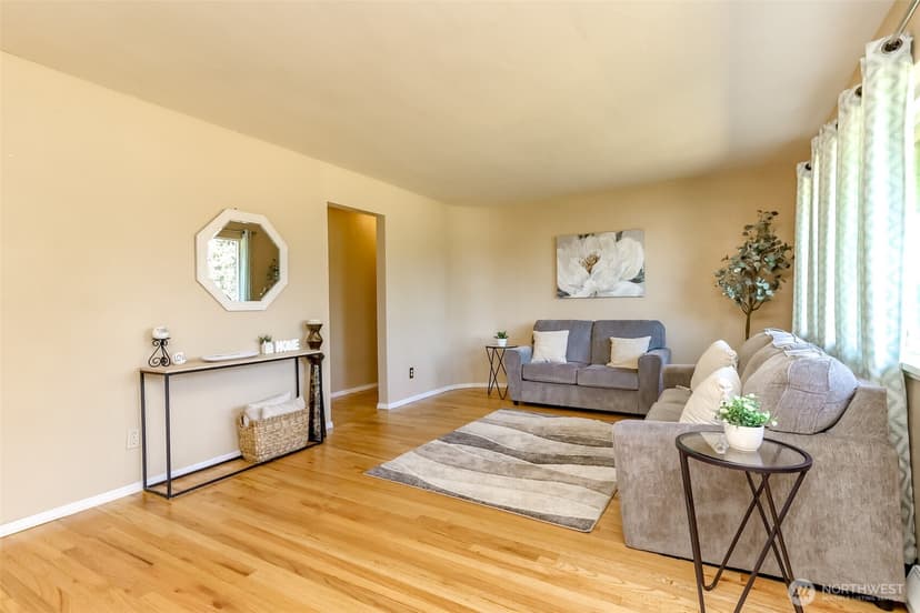 Property photo for 3418 Petersville Road NE, Bremerton photo 6