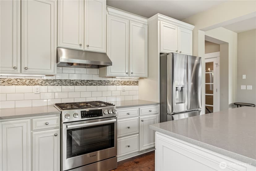 Property photo for 5001 70th Place SW, Mukilteo photo 15