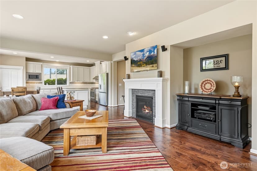 Property photo for 5001 70th Place SW, Mukilteo photo 9