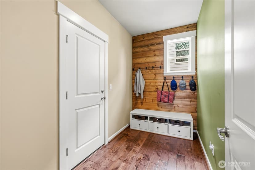 Property photo for 5001 70th Place SW, Mukilteo photo 17