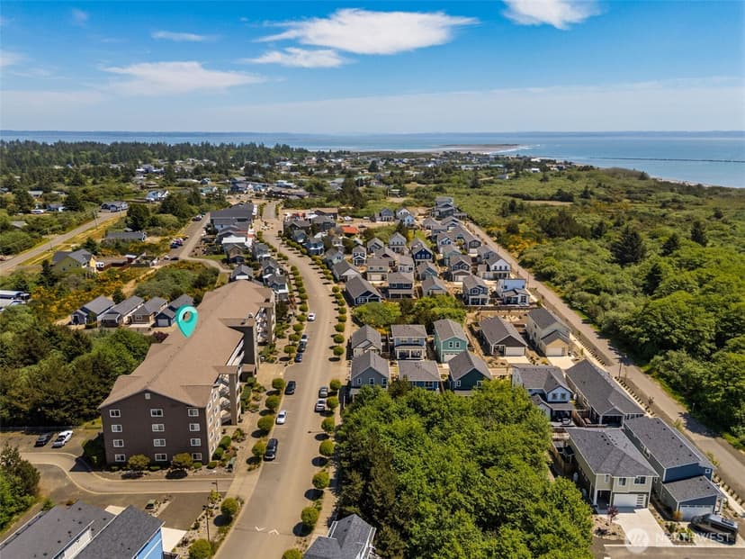 Property photo for 262 Oyhut Bay Boulevard SW #306, Ocean Shores photo 24