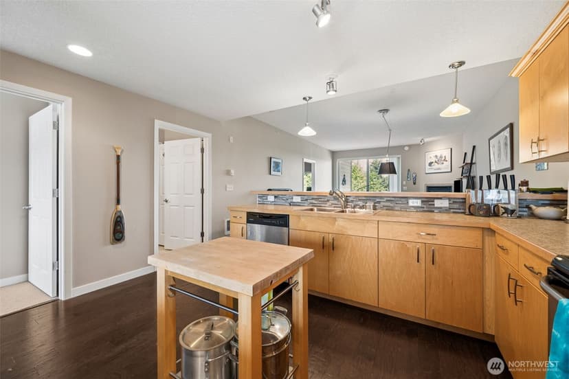 Property photo for 262 Oyhut Bay Boulevard SW #306, Ocean Shores photo 10
