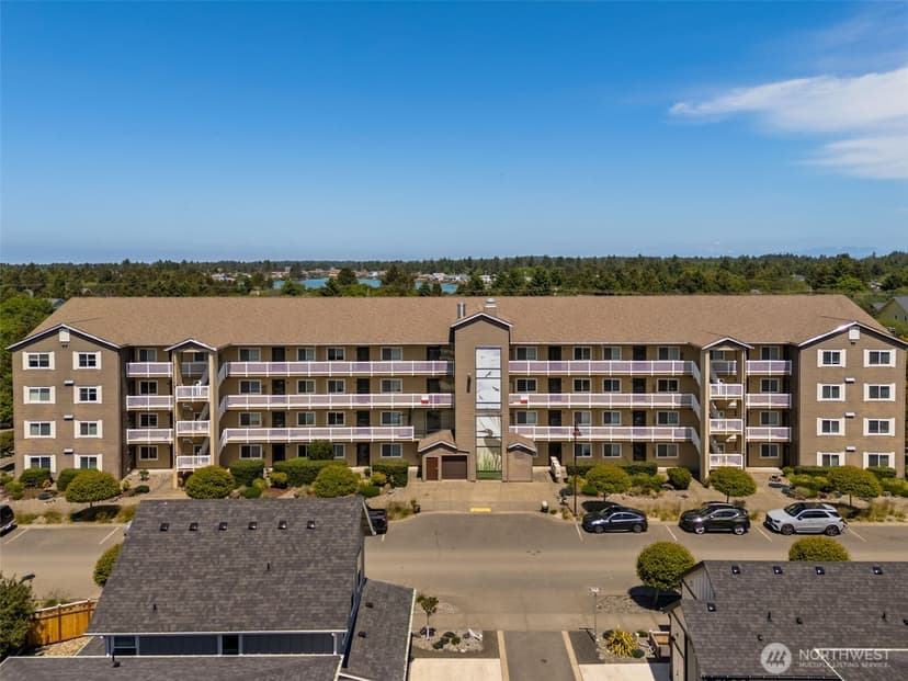 Property photo for 262 Oyhut Bay Boulevard SW #306, Ocean Shores photo 17