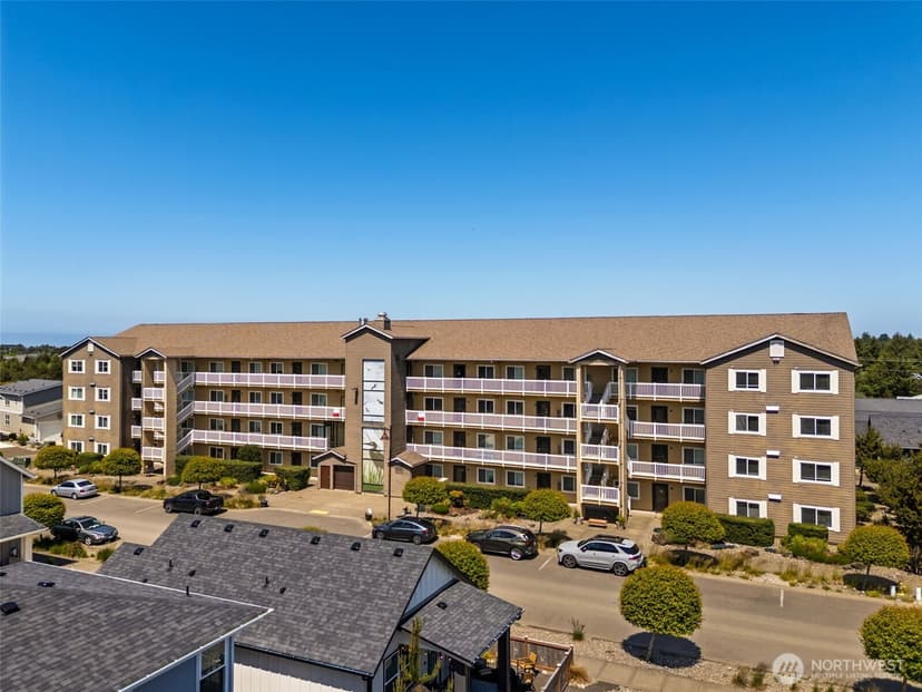 Property photo for 262 Oyhut Bay Boulevard SW #306, Ocean Shores photo 18