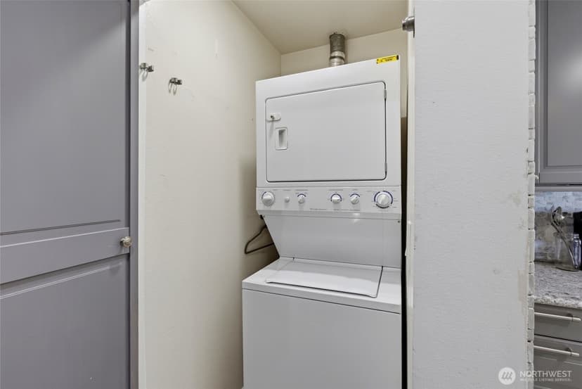 Property photo for 1737 Harbor Avenue #S-306, Seattle photo 23