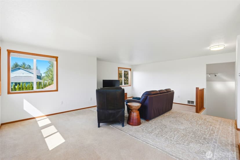 Property photo for 4408 92nd Street SW, Mukilteo photo 6