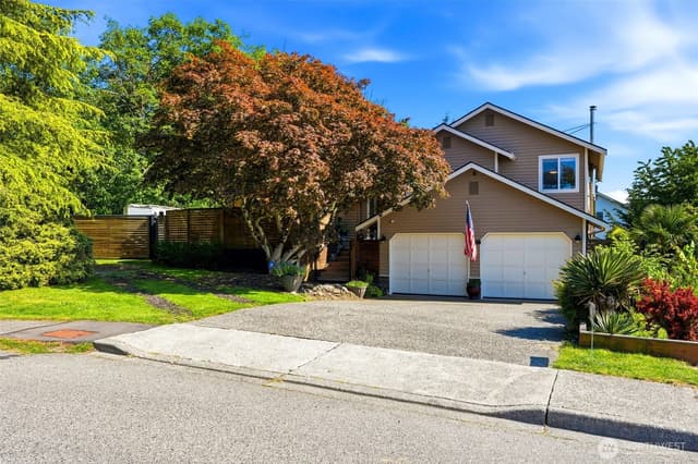 Property photo for 4408 92nd Street SW, Mukilteo