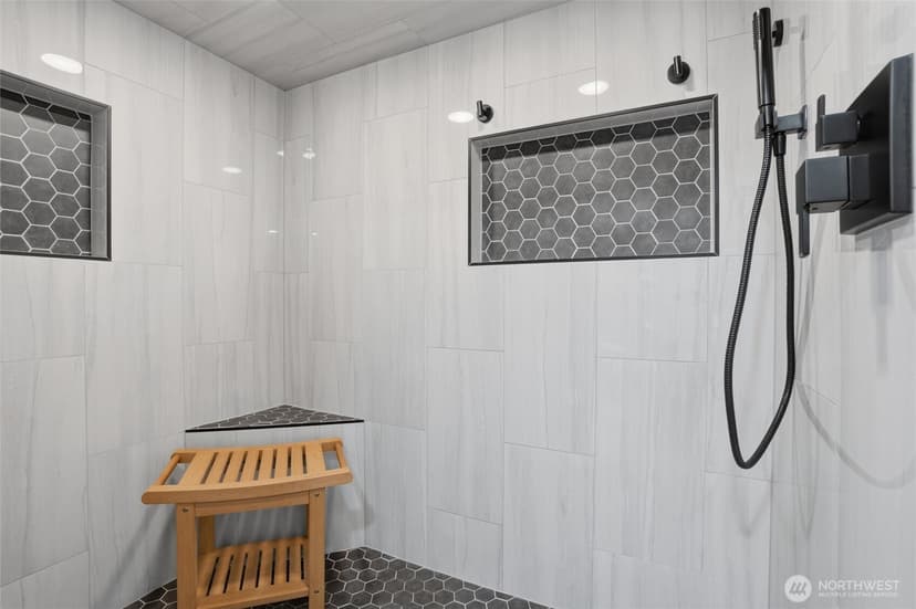 Property photo for 11476 Bethel Burley Road SE, Port Orchard photo 14