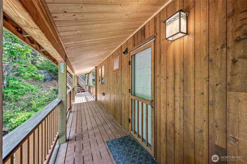 Property photo for 16761 Lakeview Drive, Leavenworth photo 7
