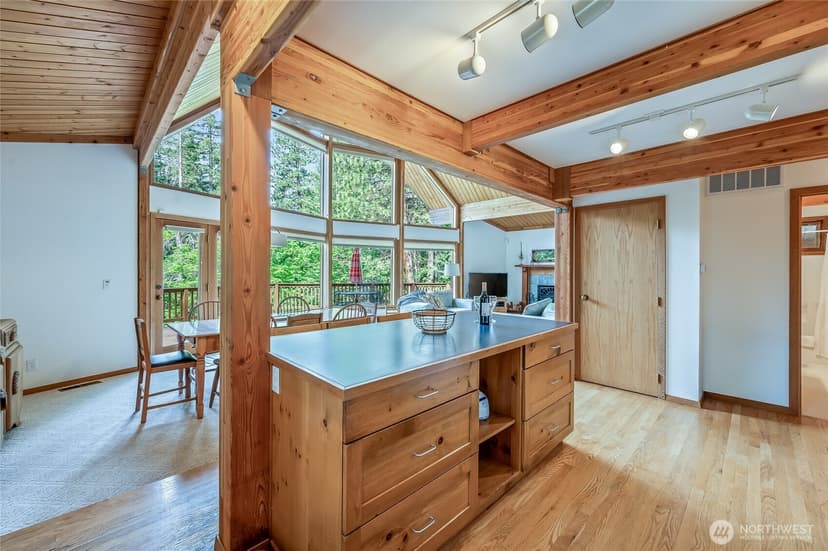 Property photo for 16761 Lakeview Drive, Leavenworth photo 14
