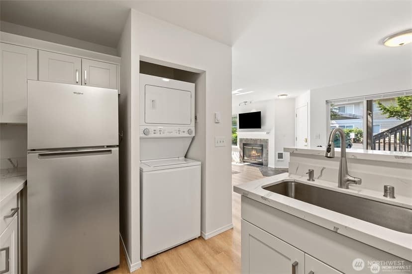 Property photo for 9210 Market Place #E102, Lake Stevens photo 15