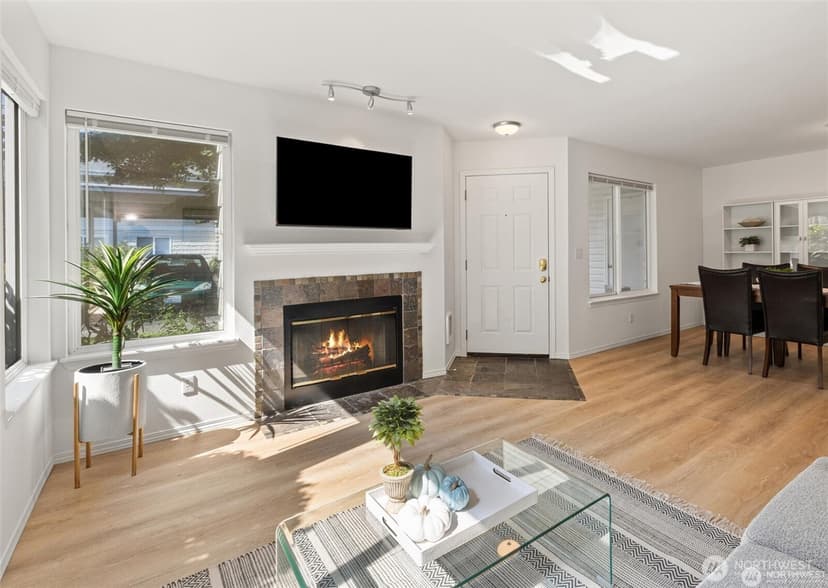 Property photo for 9210 Market Place #E102, Lake Stevens photo 5