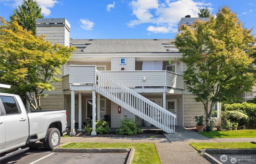 Property photo for 9210 Market Place #E102, Lake Stevens photo 7